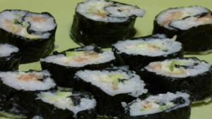 Sushi mit Algen